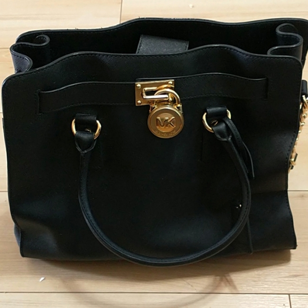 Michael Kors bag